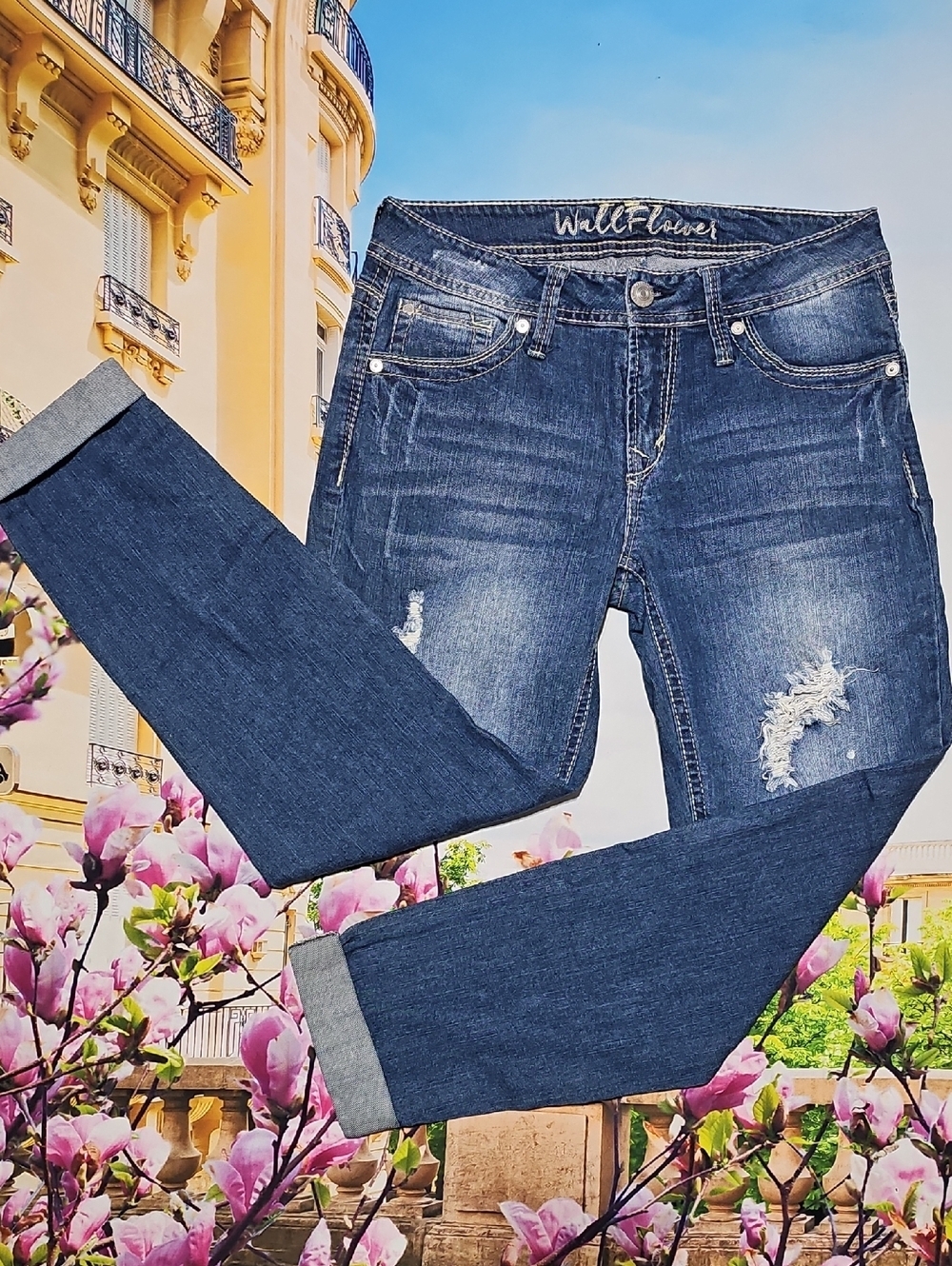 Wallflower‎ Crop Distressed Cuffed Jeans Size 5